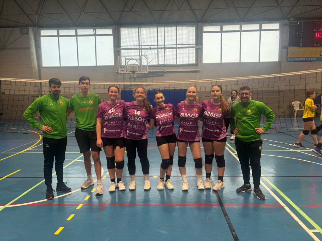 Imagen del equipo juvenil del Club Voleibol Ifach