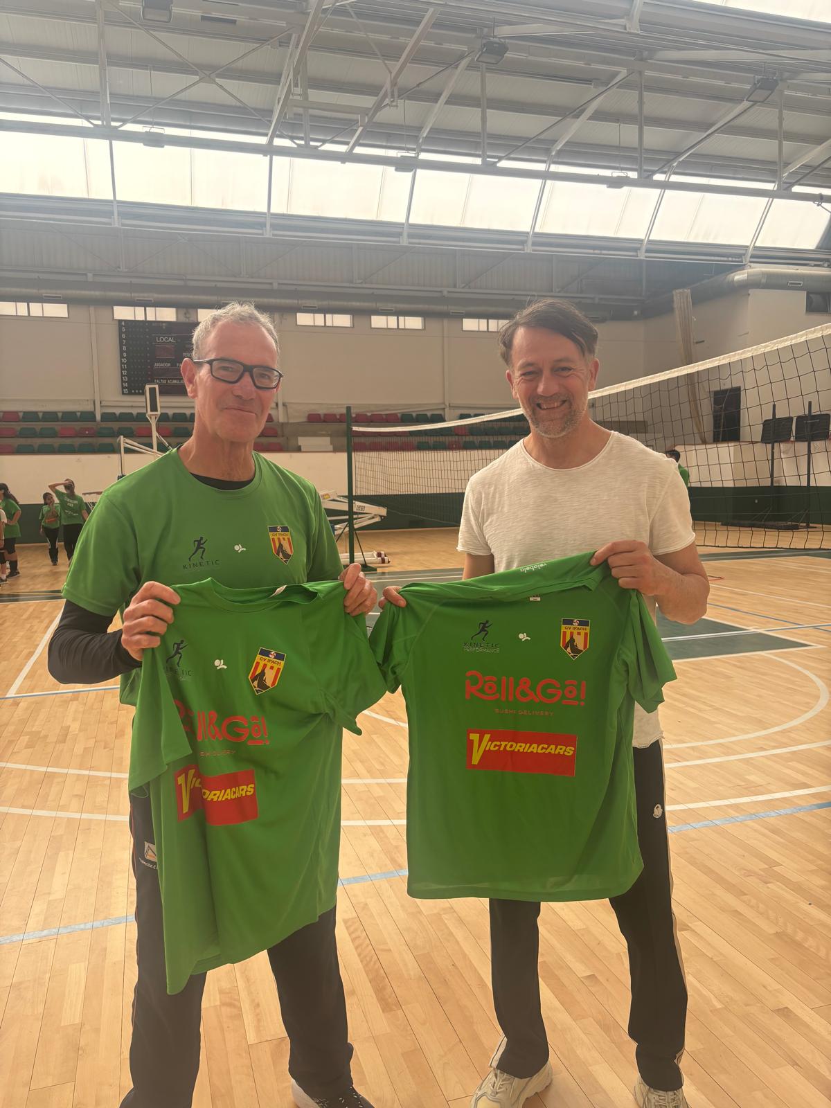 George Giatsis durante su visita al Club Voleibol Ifach